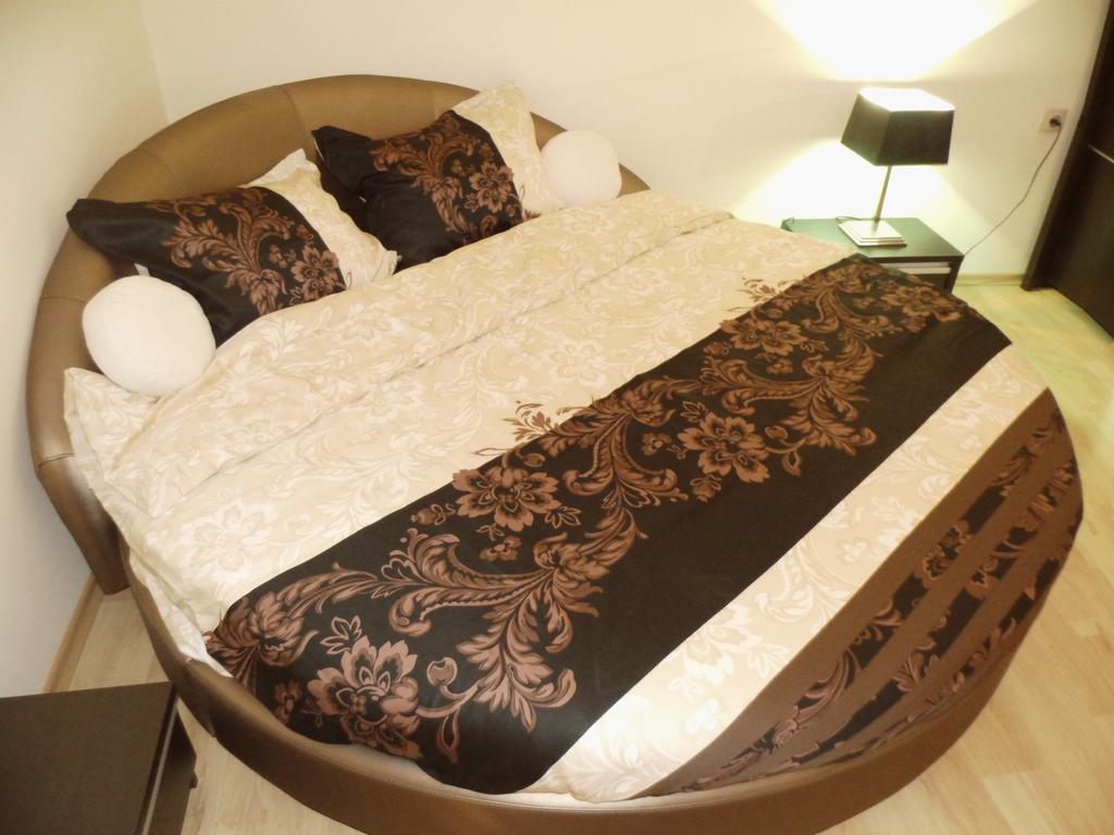 Villa Топола Екстериор снимка