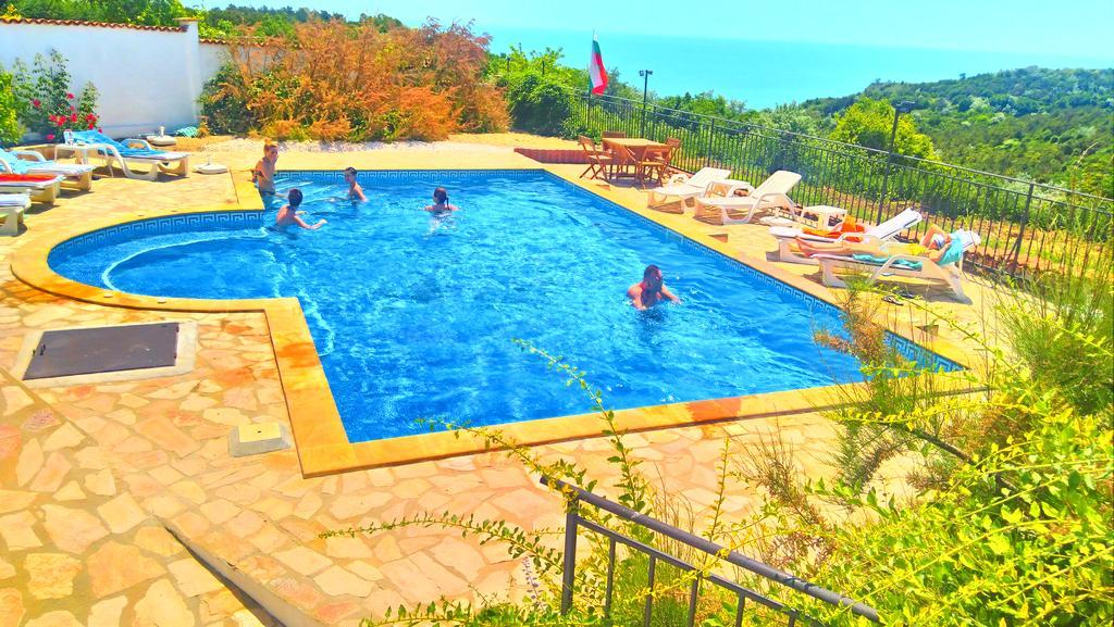 Villa Топола Екстериор снимка